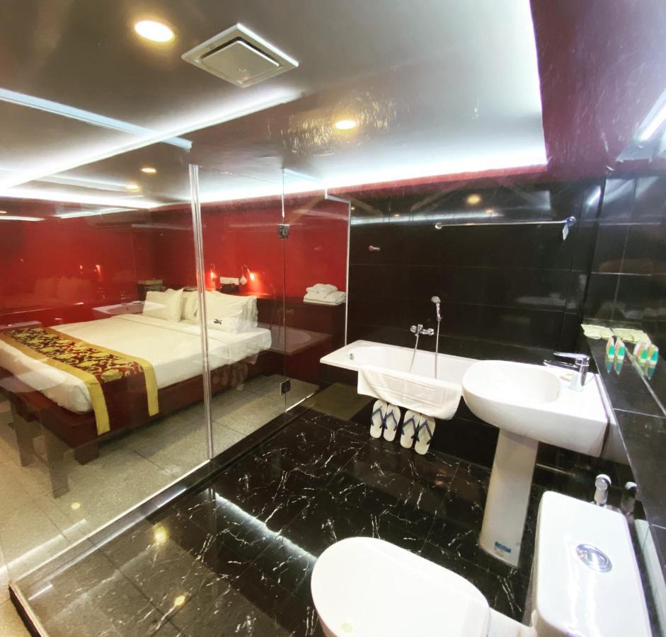 My Dream Hotel Rangoon Buitenkant foto