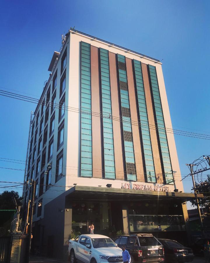 My Dream Hotel Rangoon Buitenkant foto